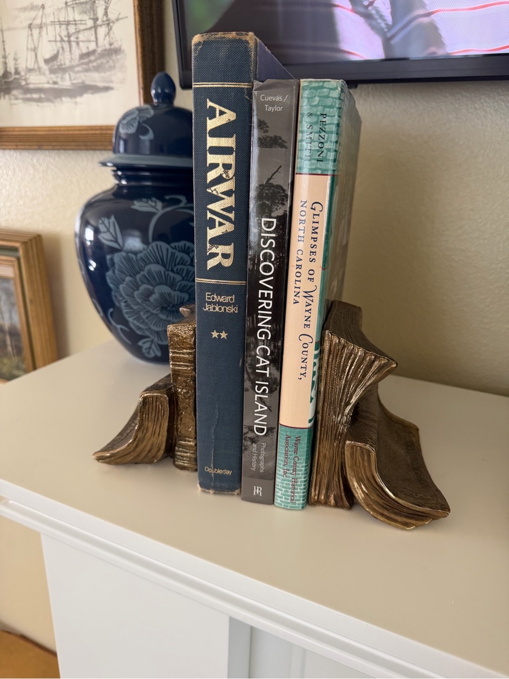 Bronze-Tone Decorative Log Bookends - Stylish Shelf Accent